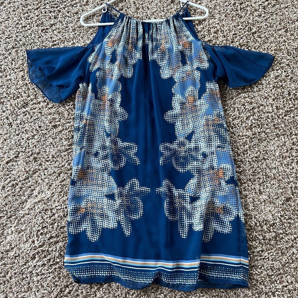 EUC M.S.S.P. Max Studio Sz Small cold shoulder dress